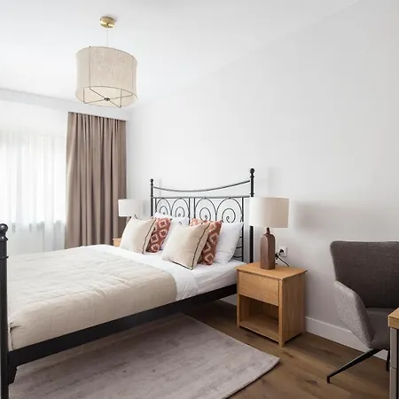 Apartament Metro Kabaty Elegant By Bookinghost *