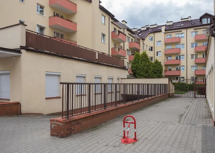 Appartement Metro Kabaty Elegant By Bookinghost Warschau