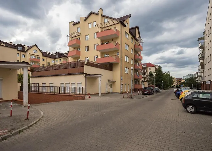 Appartement Metro Kabaty Elegant By Bookinghost *