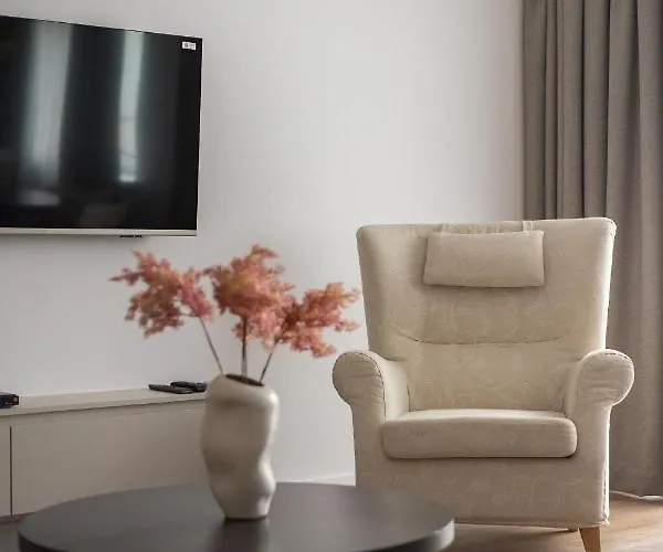 Metro Kabaty Elegant By Bookinghost Appartement