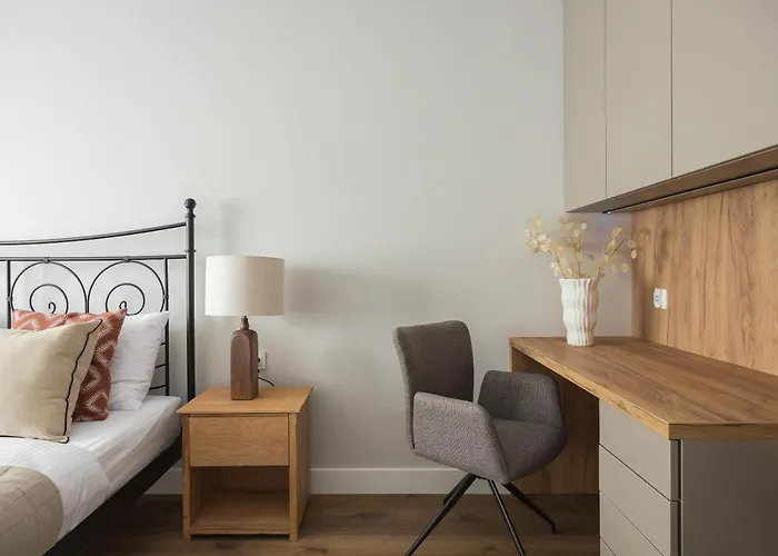 Metro Kabaty Elegant By Bookinghost Appartement Warschau