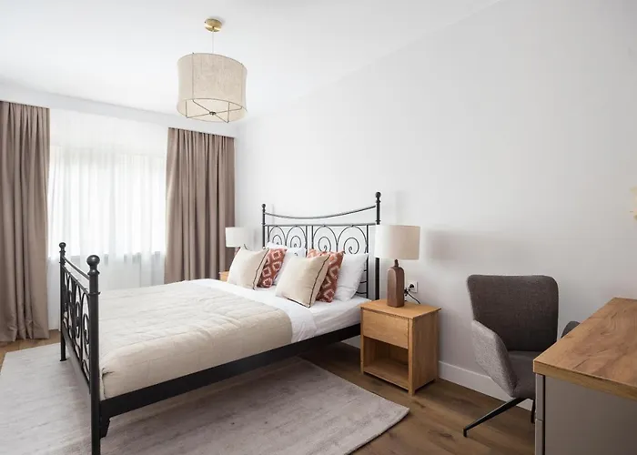 Appartement Metro Kabaty Elegant By Bookinghost *