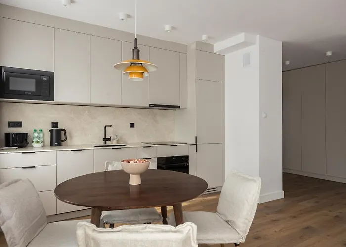 Metro Kabaty Elegant By Bookinghost Appartement *